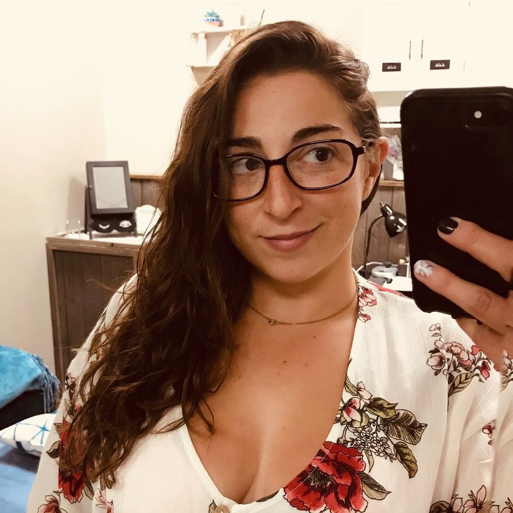 Meet your Posher, Gina
